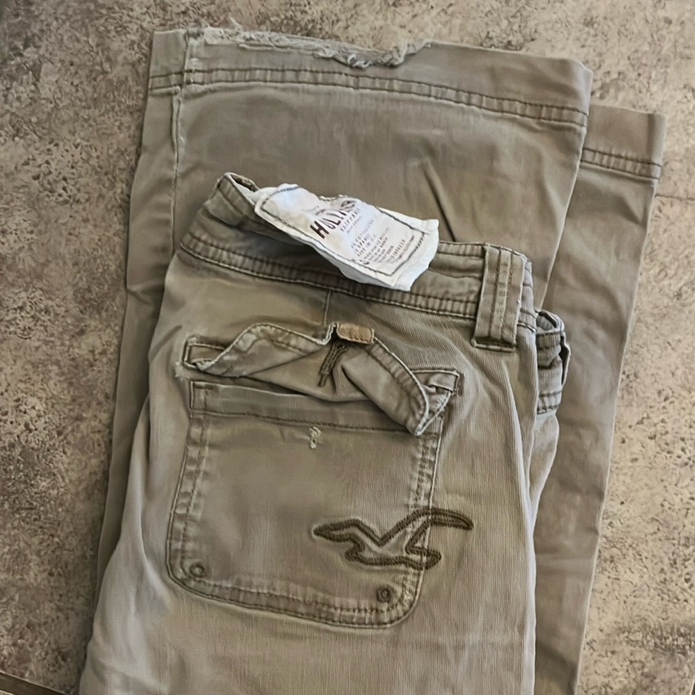 Hollister khaki pants